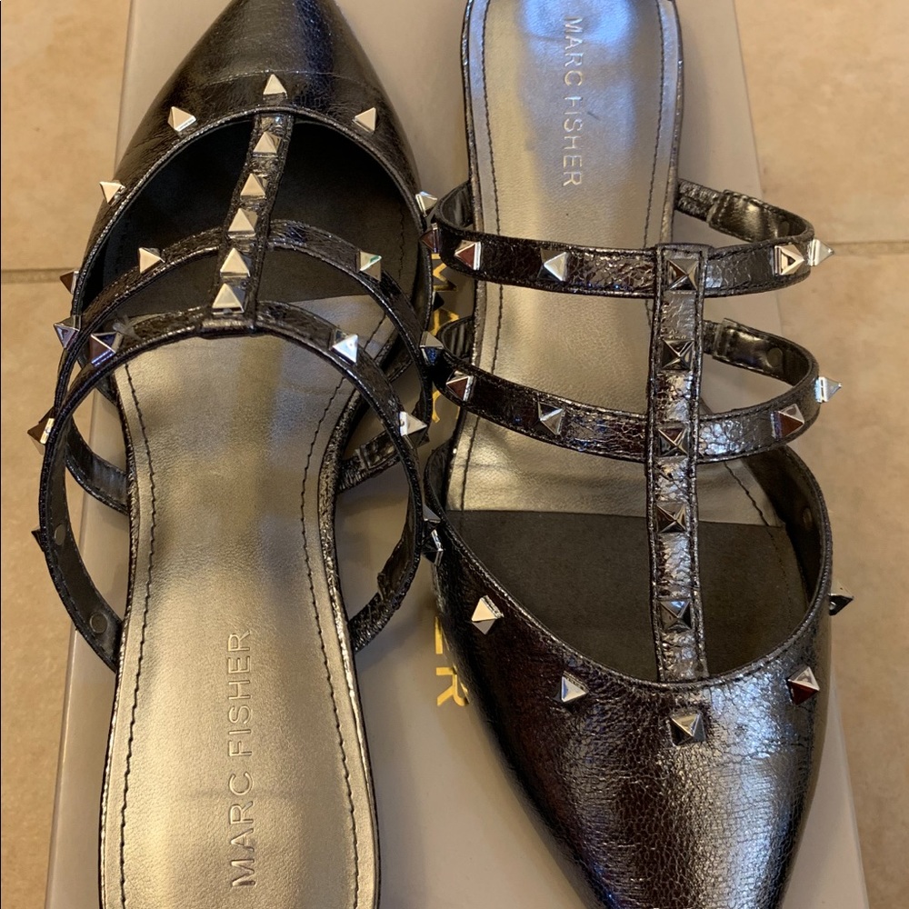 Marc Fisher Flat - image 2